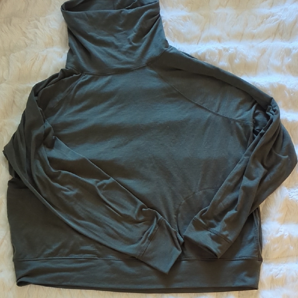 Prana Women's Cowl Neck Sweater in Gray